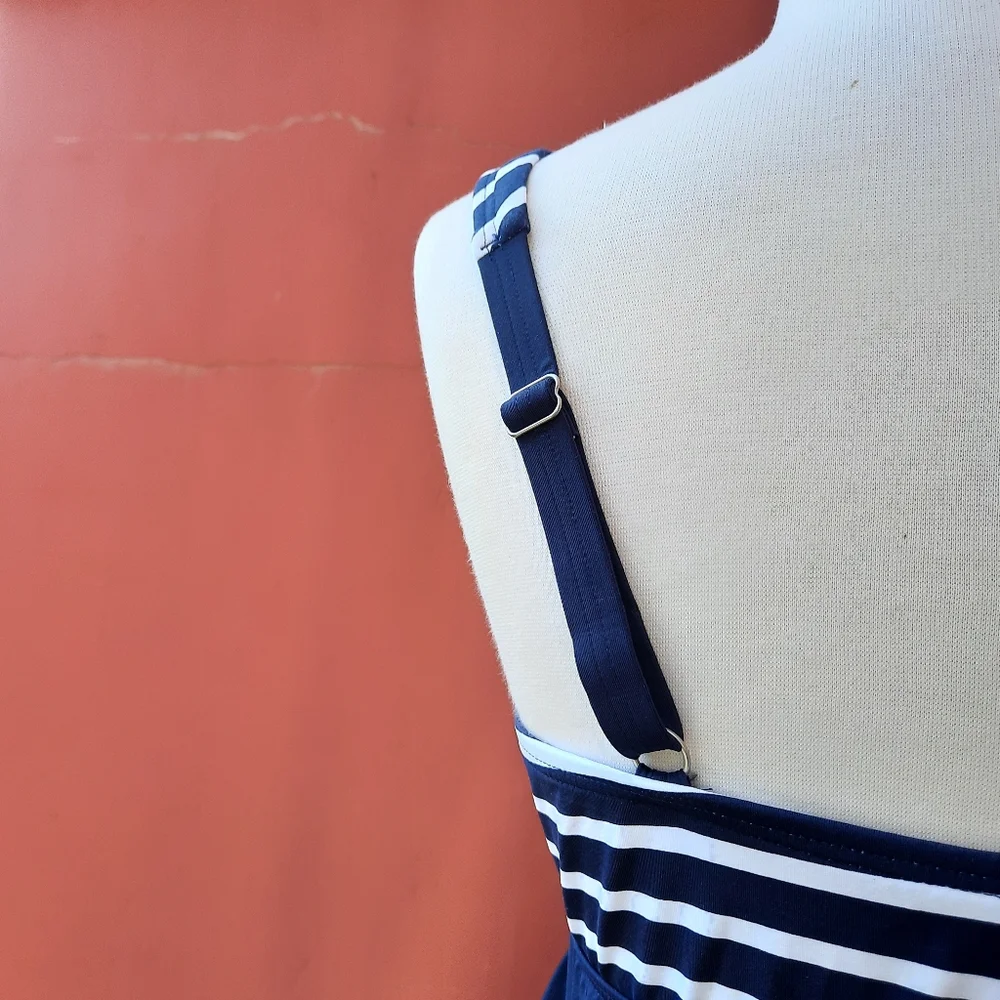 Lands' End Swim Slimming Swing Stripe Padded Bra Tankini Top 10 Navy White - Picture 6 of 13